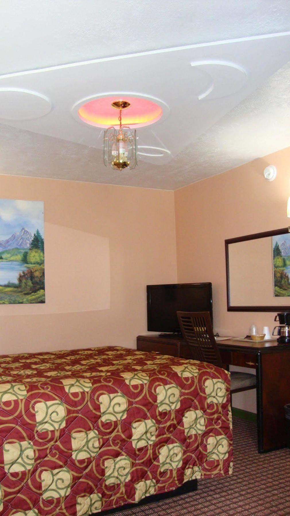 Pinconning Trail Inn Motel 外观 照片